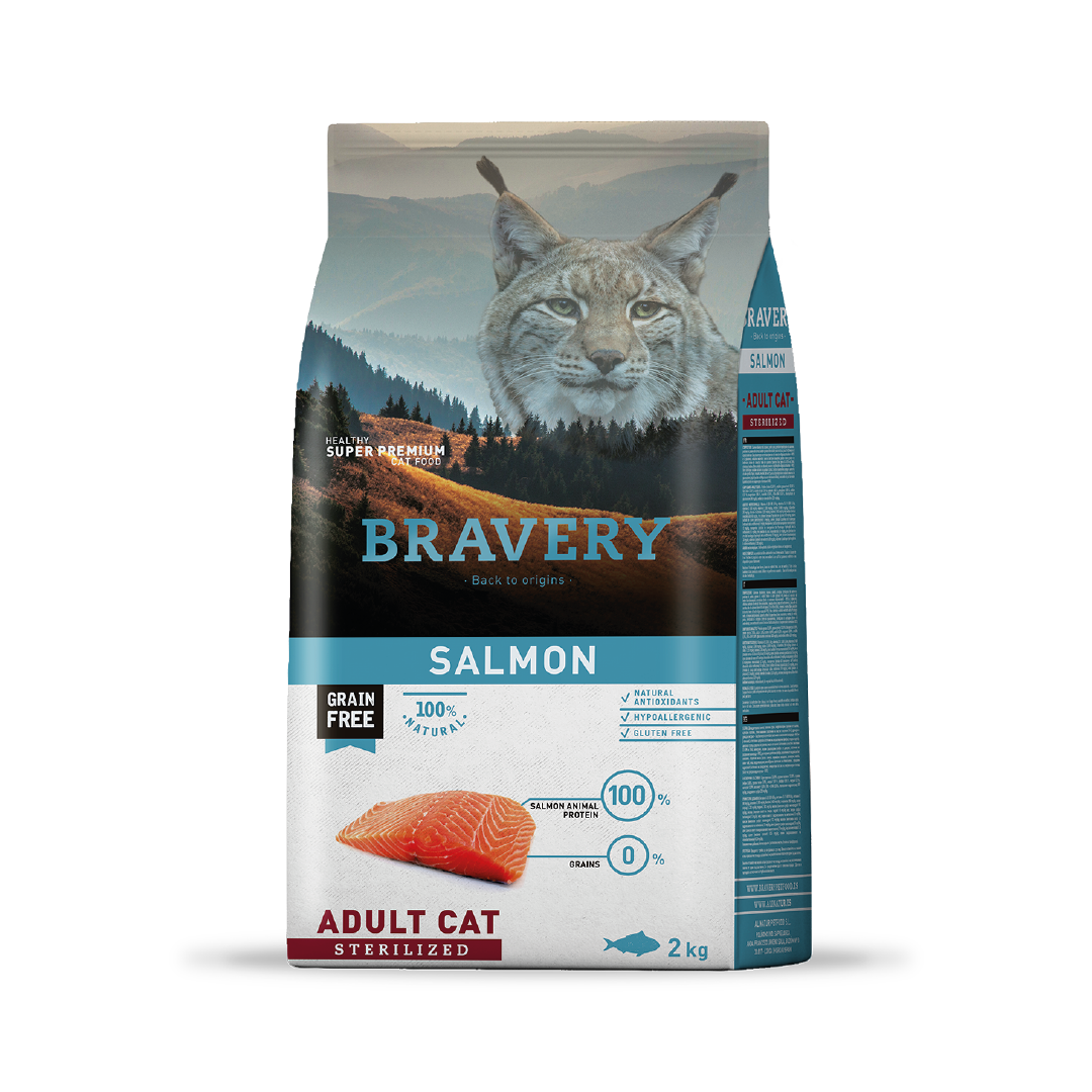 BRAVERY GATO ADULTO SALMÓN ESTERILIZADO